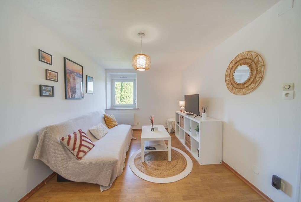 Charmant Appartement 2 Chambres Proche Luxembourg Rédange Dış mekan fotoğraf